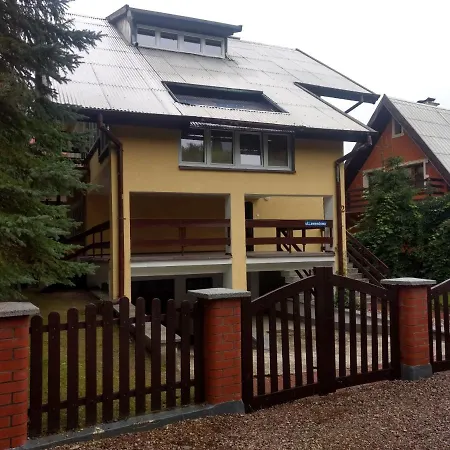 Duzy Dom Wilkasy Zalesie 100M Od Plazy Villa Exterior photo