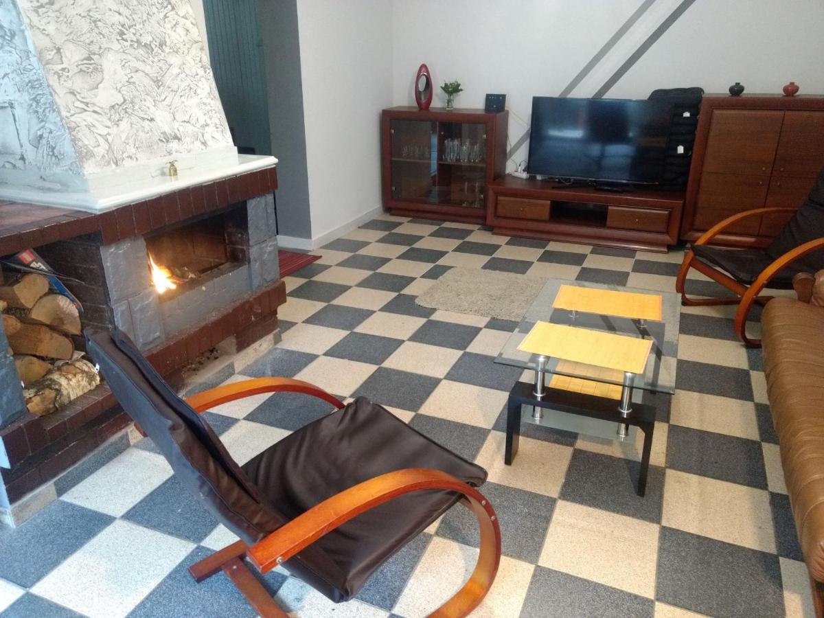 Duzy Dom Zalesie 100m Od Plazy Holiday home Wilkasy